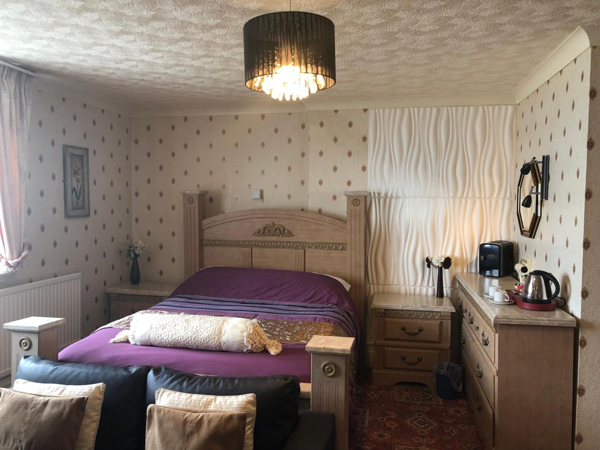 Cherry Blossom Inn Blackpool Eksteriør billede
