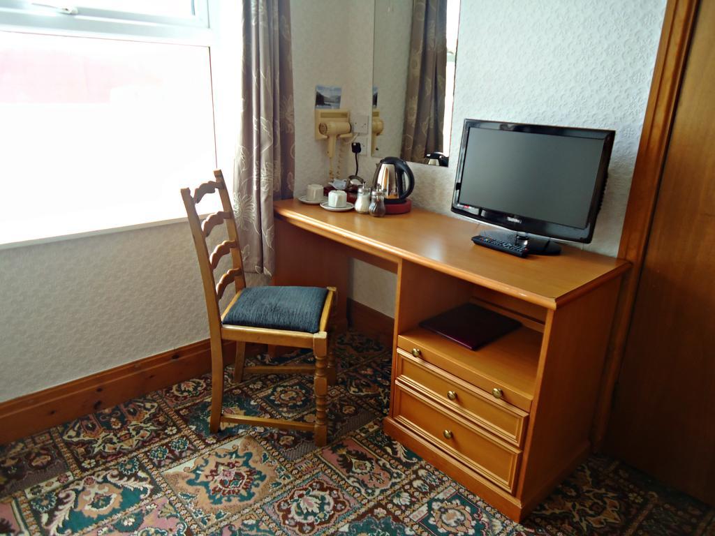 Cherry Blossom Inn Blackpool Eksteriør billede