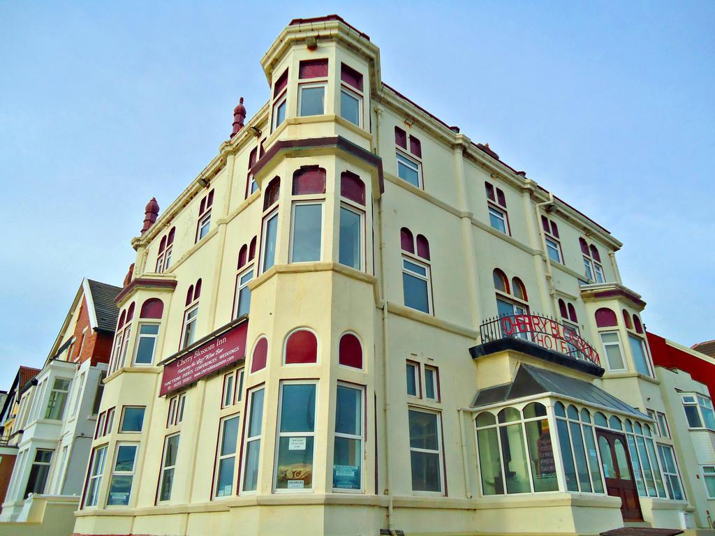 Cherry Blossom Inn Blackpool Eksteriør billede