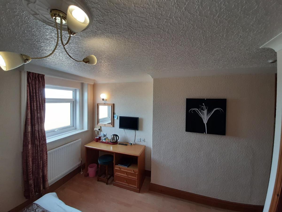 Cherry Blossom Inn Blackpool Eksteriør billede