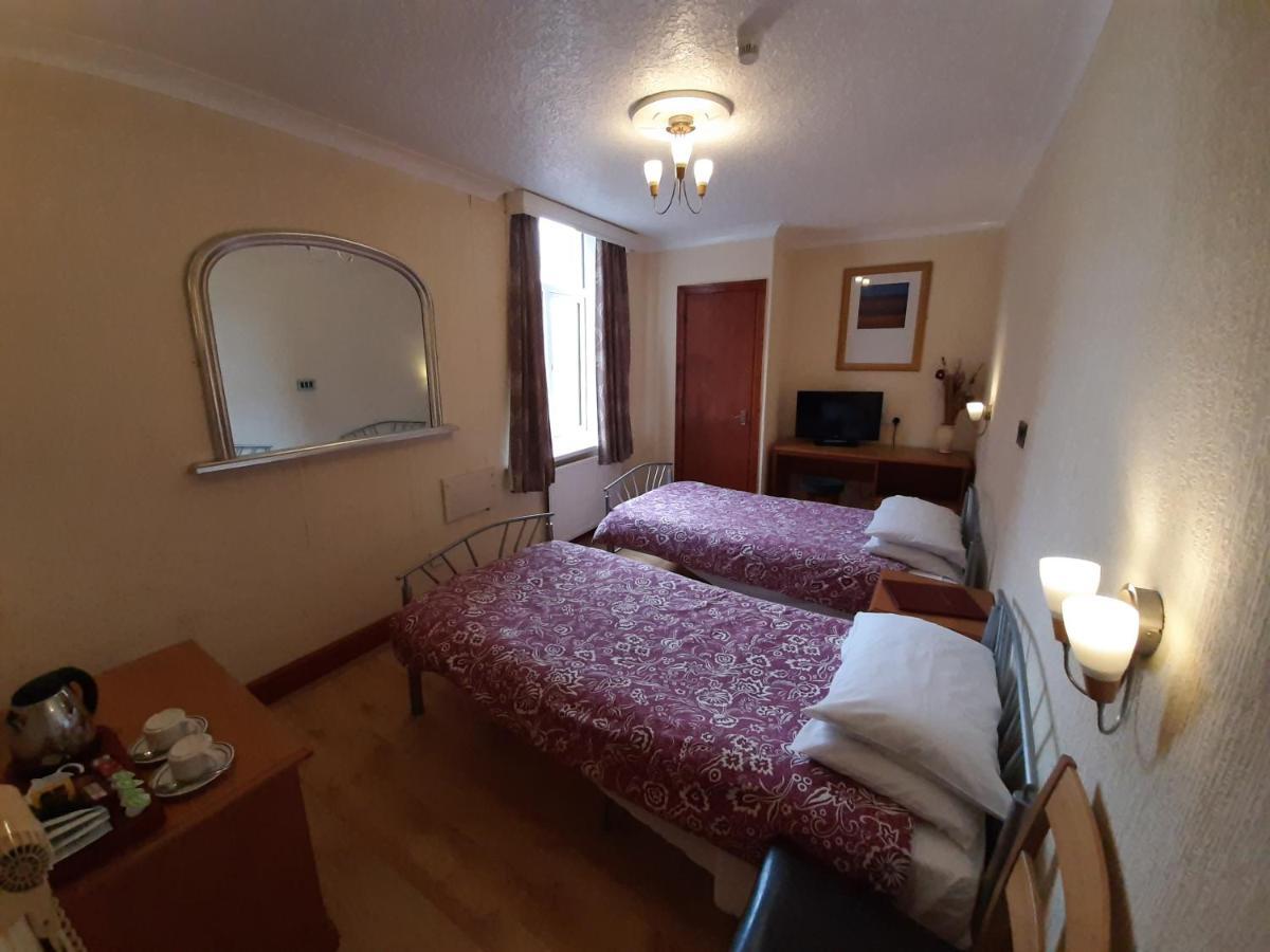Cherry Blossom Inn Blackpool Eksteriør billede